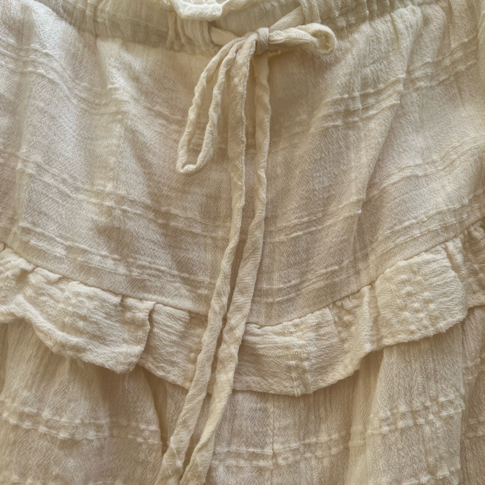 Urban Outfitters Romper. Ivory. Size S. - Picture 4 of 14